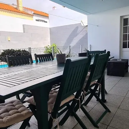 Semesterbostad Vila Faia *